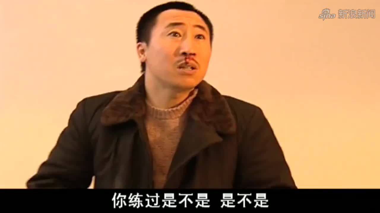 小翠摘芹菜,马大帅让小翠把芹菜叶留着,腌咸菜特别好吃!