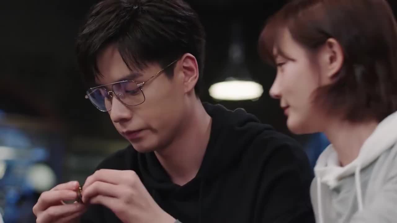 韩商言责怪吴白教训他,小白委屈,这是你对待债主的态度吗