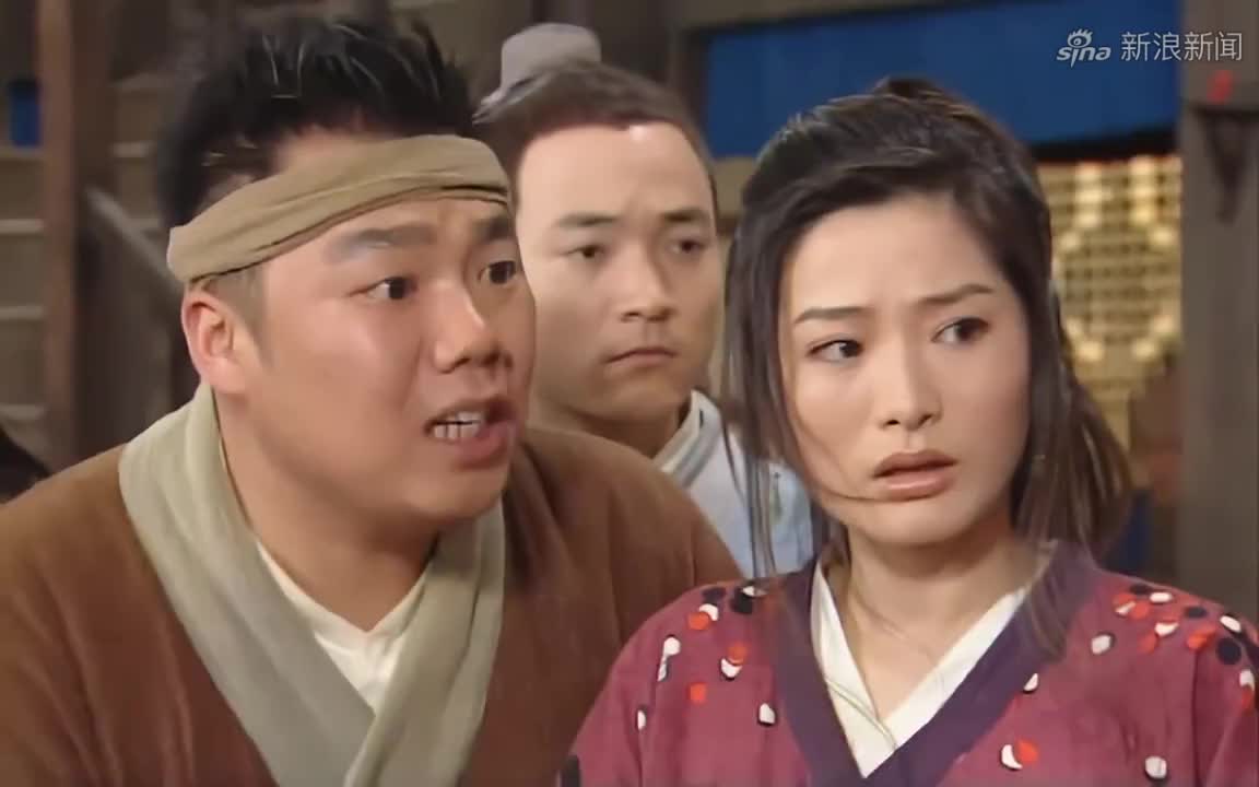 燕小六在同福客栈耍起刀法来,一点红夸奖:好刀法!