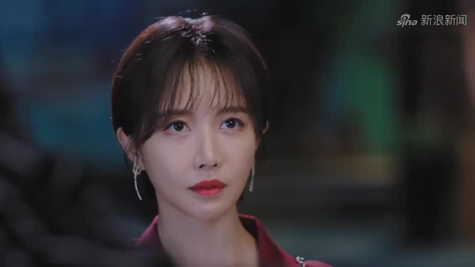 周程程去看温让的妈妈,陪她一起去菜市,阿姨好开心