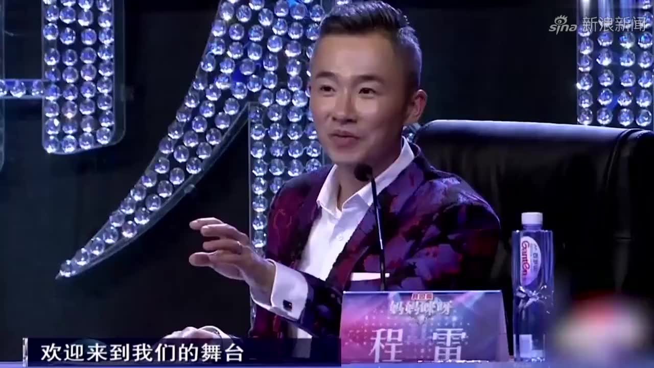 37岁女子演唱《回心转意》,浑厚男声震撼全场丨妈妈咪呀