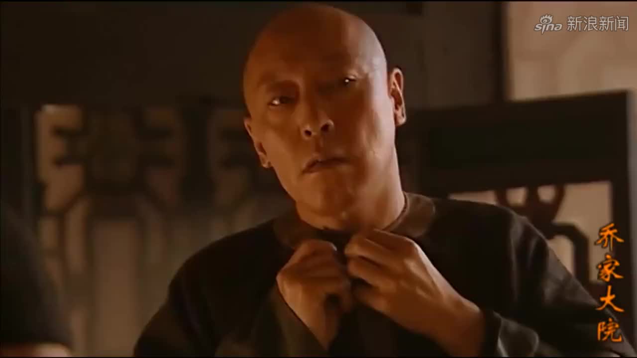 长栓想偷听乔致庸下一步咋走,高瑞机智将其拉走