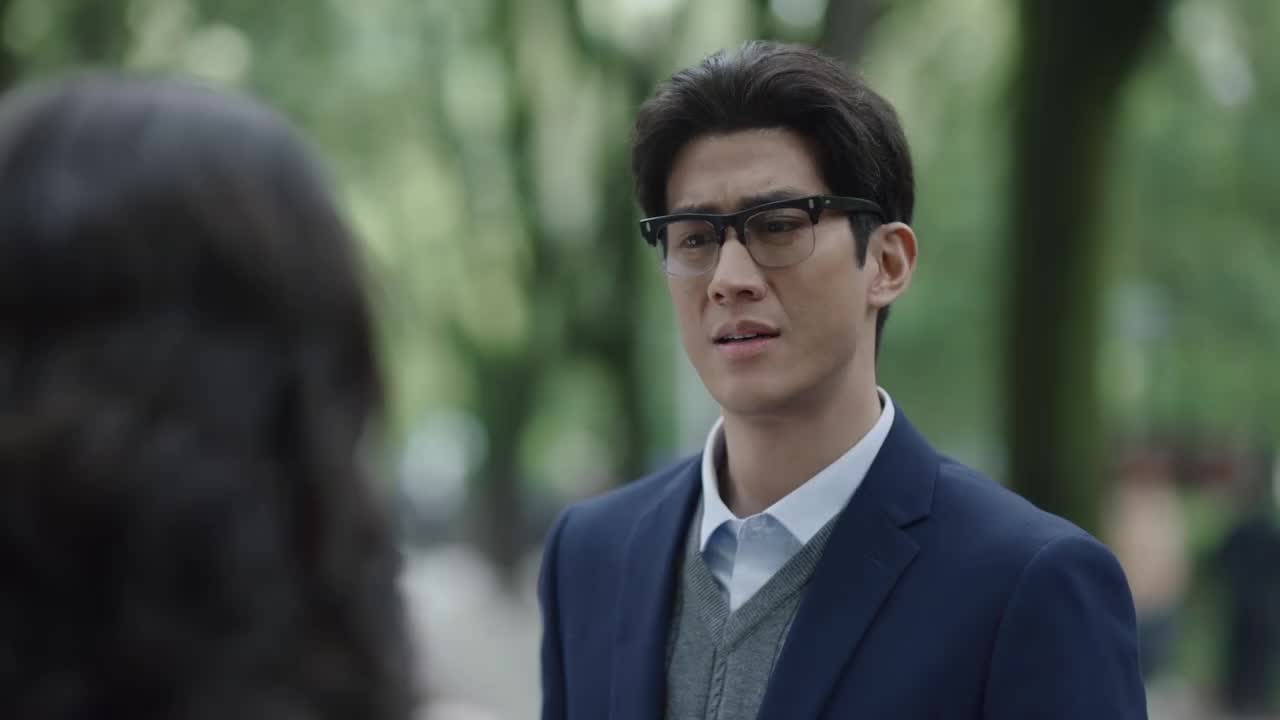 百炼成钢 何诗卉选择出国,和简凡分手