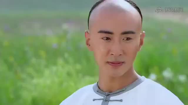 新还珠格格:晴儿跟着萧剑感觉他很完美,萧剑说她不能只看一面