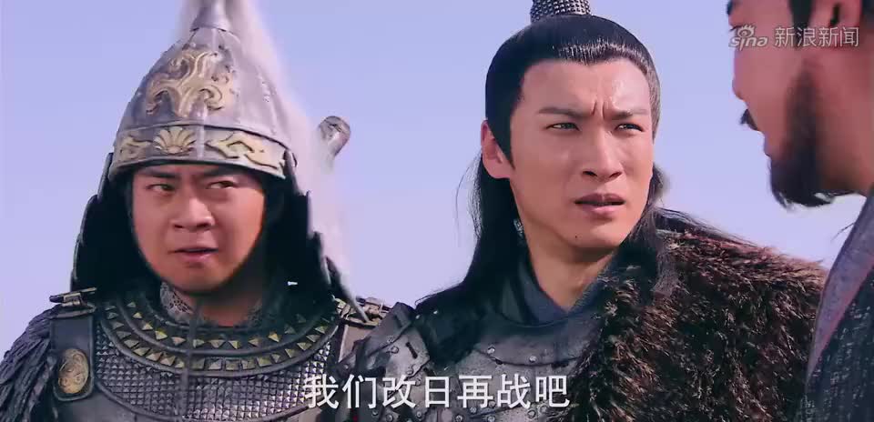 隋唐英雄:伍云召vs宇文成都,小将枪法如云,争做枪法第一人