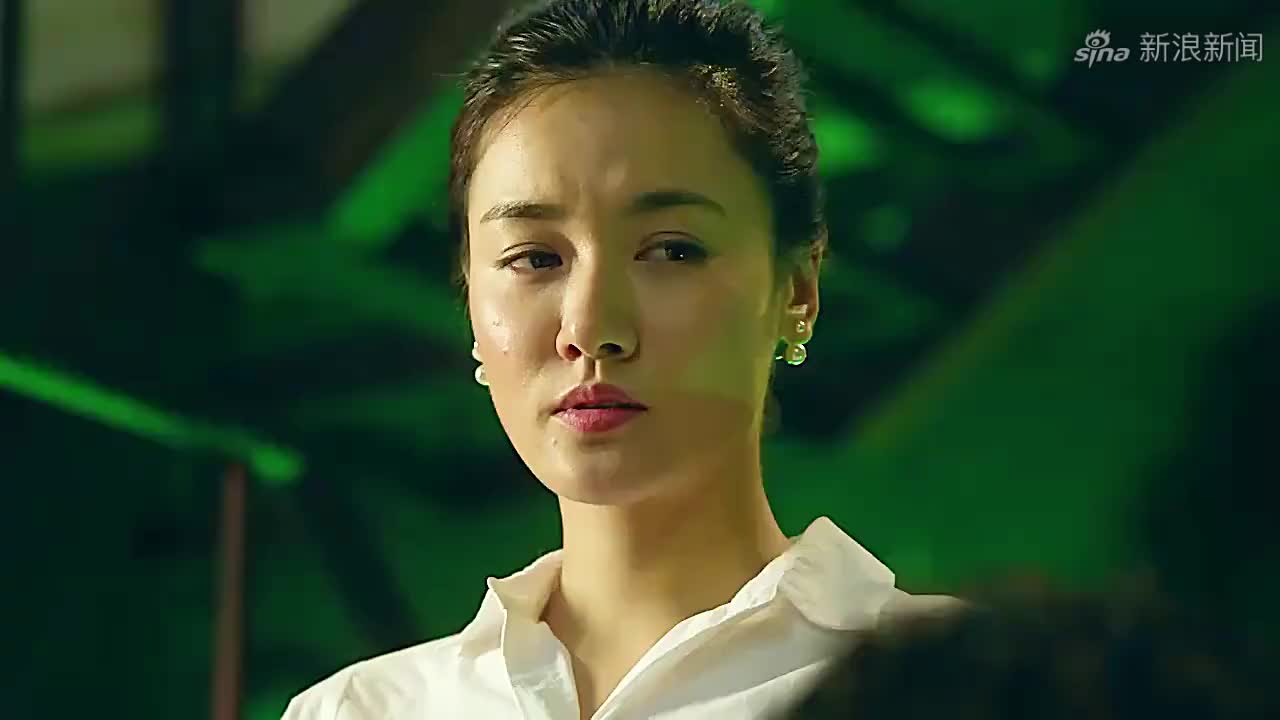 卧底归来:大毒枭装成傻子,美女还是努力的配合,就宝玉不知道