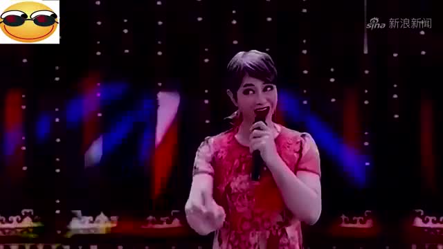 农村小伙用男女双声反串演唱山歌,简直不要太有才!