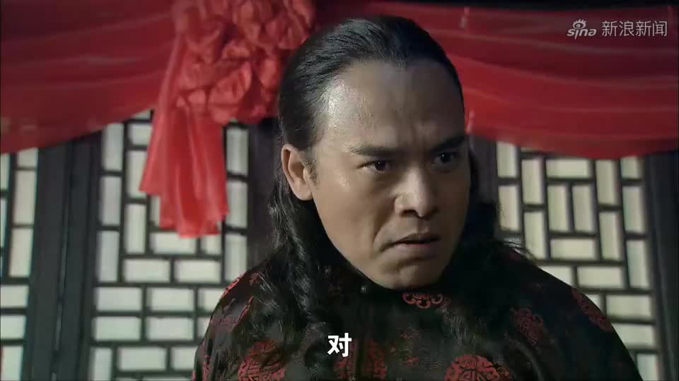 那图鲁训兵有方,组成大刀队,拿擅长之处跟敌人血拼!