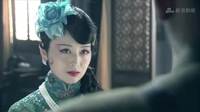 赵传奇被八路内奸抓住,不料赵传奇留了一手,用定时炸弹解决内奸