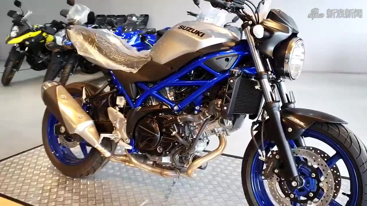 2020款铃木sv650a到店,看到实车那刻,才知道啥叫霸气!