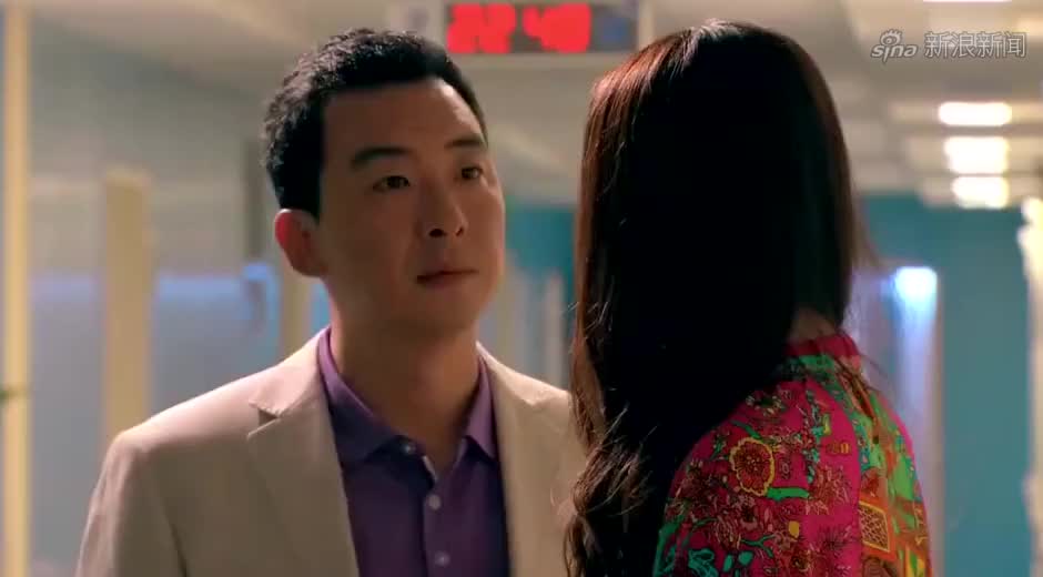 看着江浩夫妻幸福的样子,婉婷似乎有什么话想对他说,默默看着他