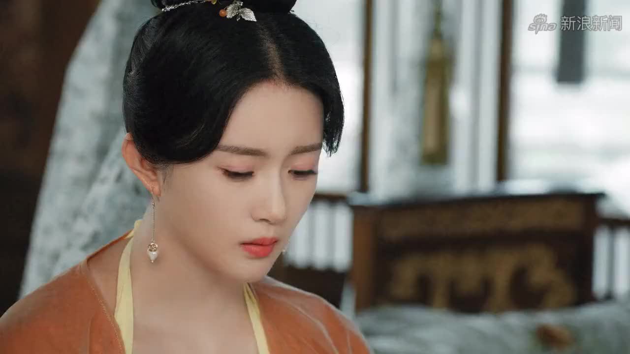 芊芊找群众演员演戏,造成毒死的假象,这一家子都是戏精