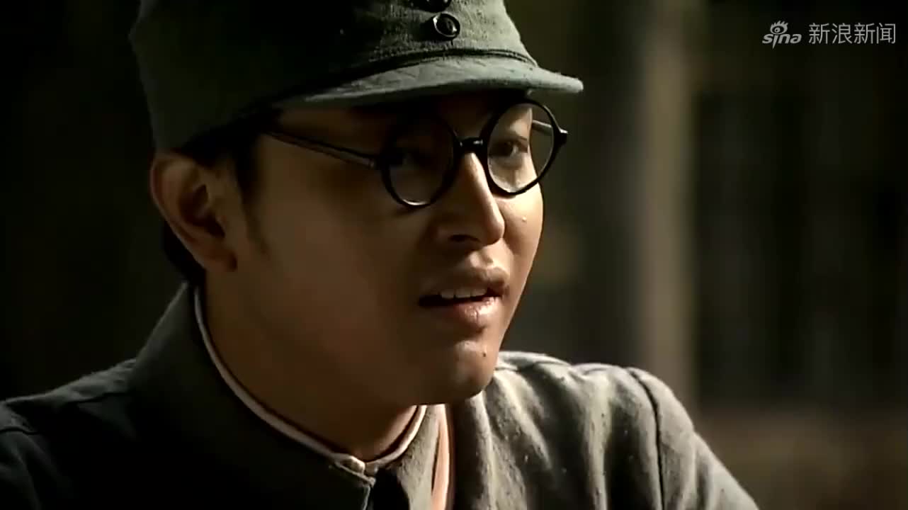 雪豹坚强岁月,侦查员太快就把张楚卖了,小伙很不明白