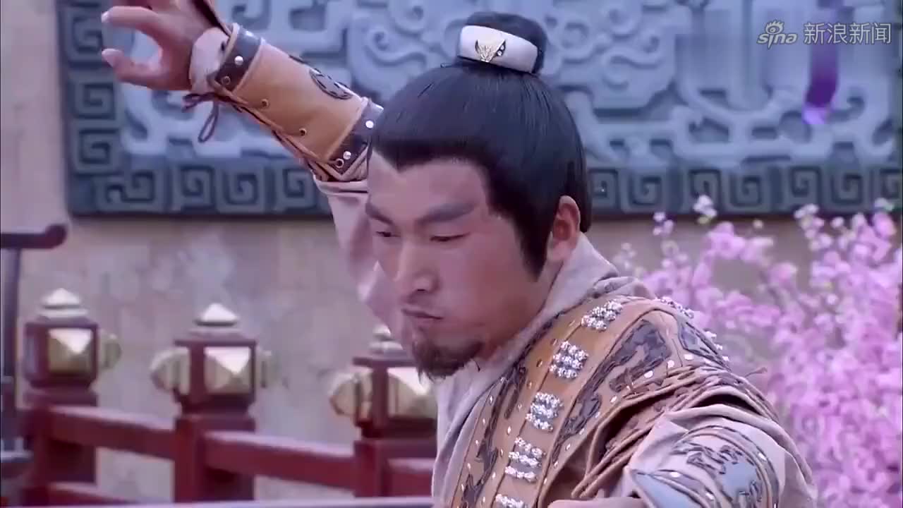 隋唐英雄:张天霸杀了薛家三百余口,薛刚愤怒至极,一招将其打死