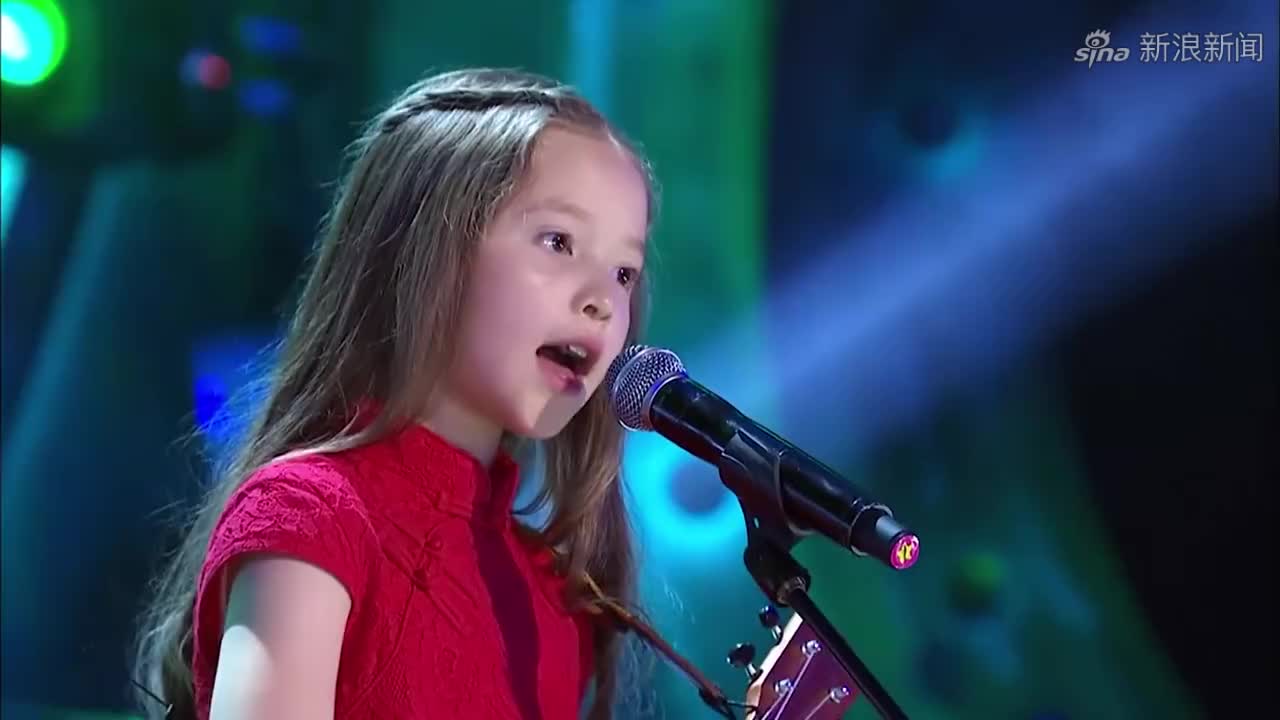 洋娃娃浅唱《送别》,嗓音宛如天籁,歌声太动人!