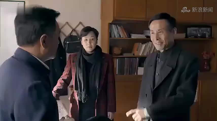 平凡的世界:徐爱云把儿子接回家,田福军老年得子,笑得合不拢嘴