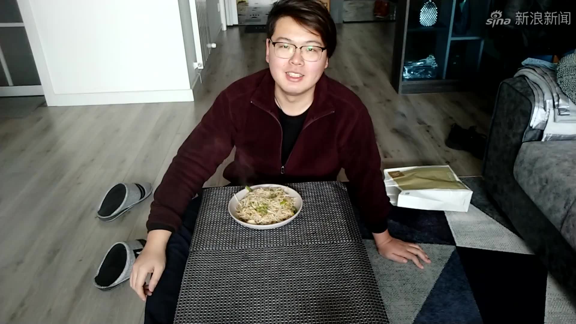 下了一夜大暴雨,忽悠张胖菜园摘些菜,丈母娘拿来包2种素菜包子