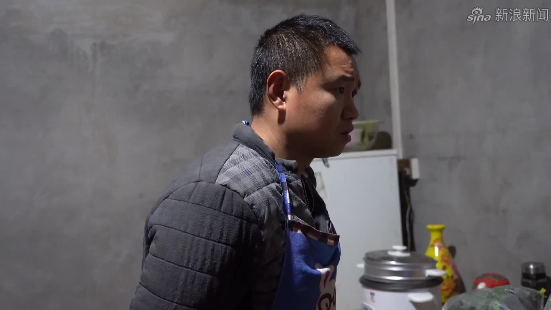 农村王四:王四家来了一位老医生,给奶奶测血压,连夸奶奶身体好