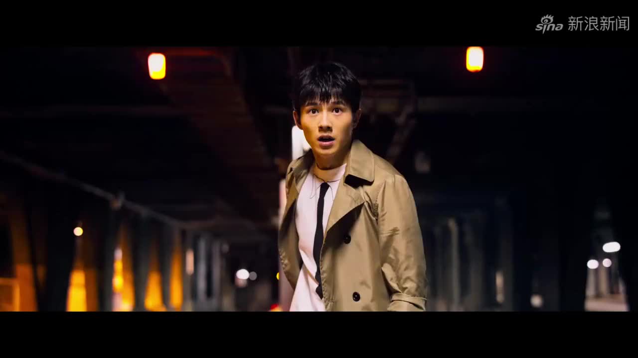 秦风两人来到咖啡厅,打探破尾楼,却意外得到线索!