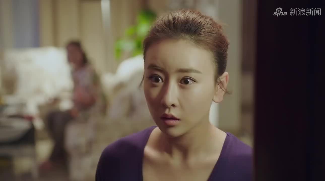 婚姻背后:小伙带离异女看作品,想和她拉近关系,结果被电话搅合