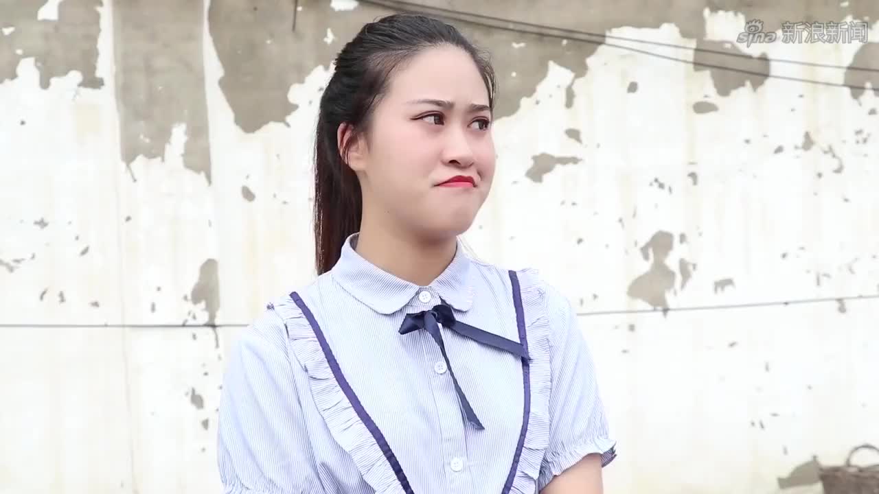 防碰瓷,老师37度高温下碰瓷,王小九一招"保护现场"坑惨老师