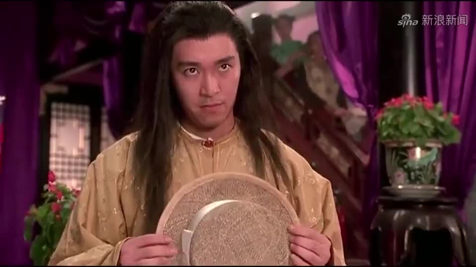 吴君如真够多情的,中了情花的毒,连吴孟达都不放过