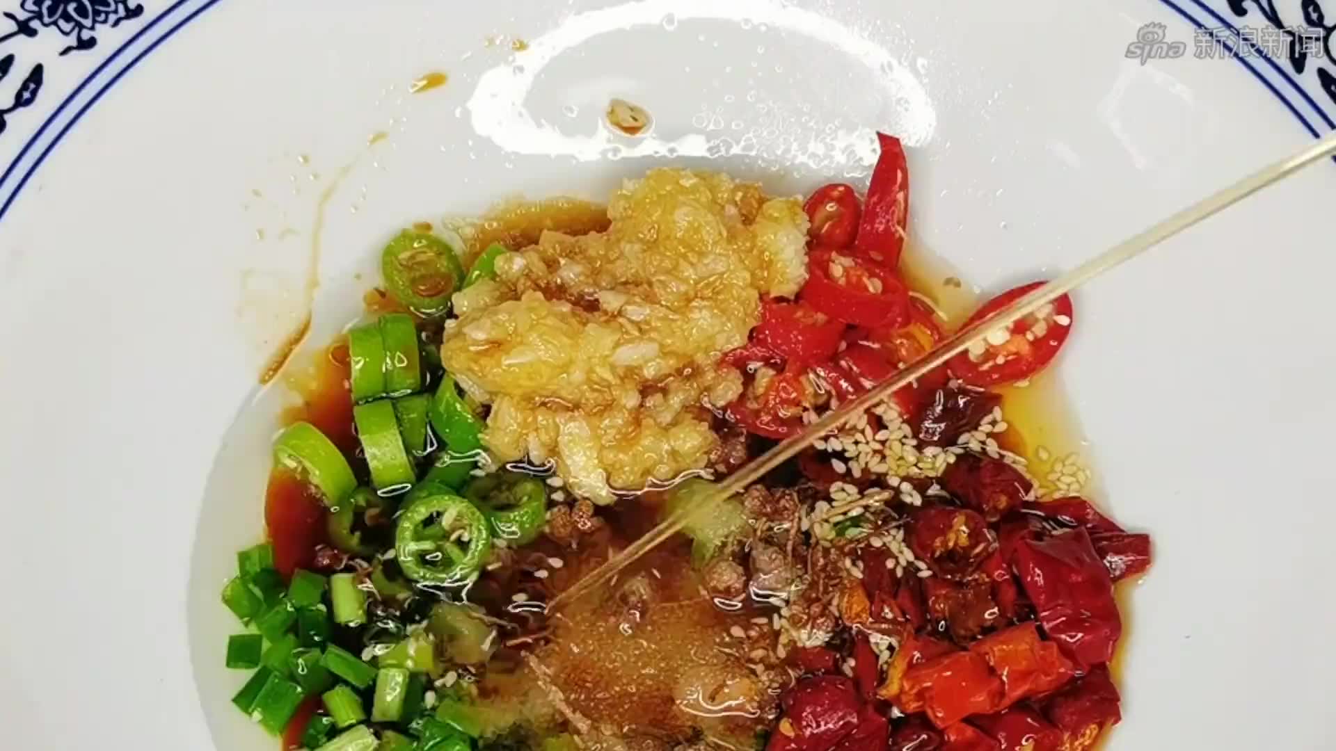 花间提壶方大厨:方一勺做锅塌茄子,老公看得直流口水