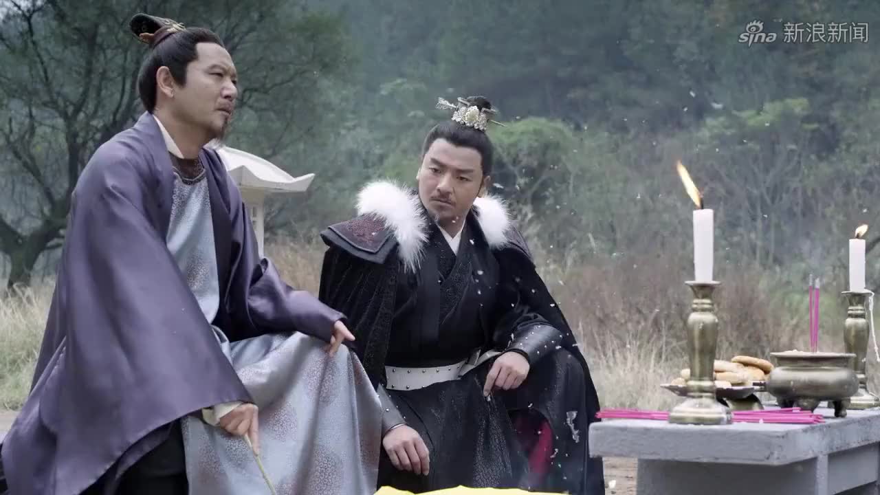 《开封府》张德林想给王灵儿烧纸,谁料王延龄竟然阻止他,闹哪样