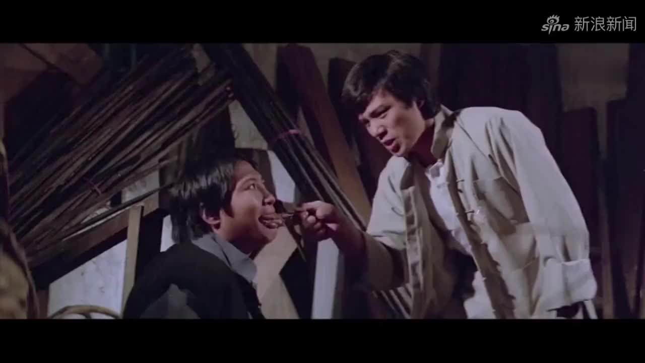功夫厨神:洪金宝用祖传的龙头刀切全猪,一刀下去村民们都来围观