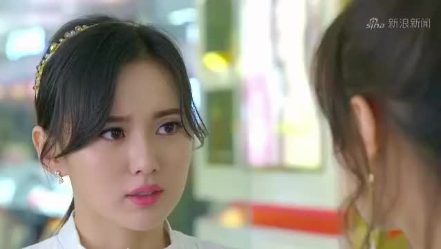 爱来的刚好:鞠珊珊陷害清苓,让金厂长直接晕倒在清苓柜台