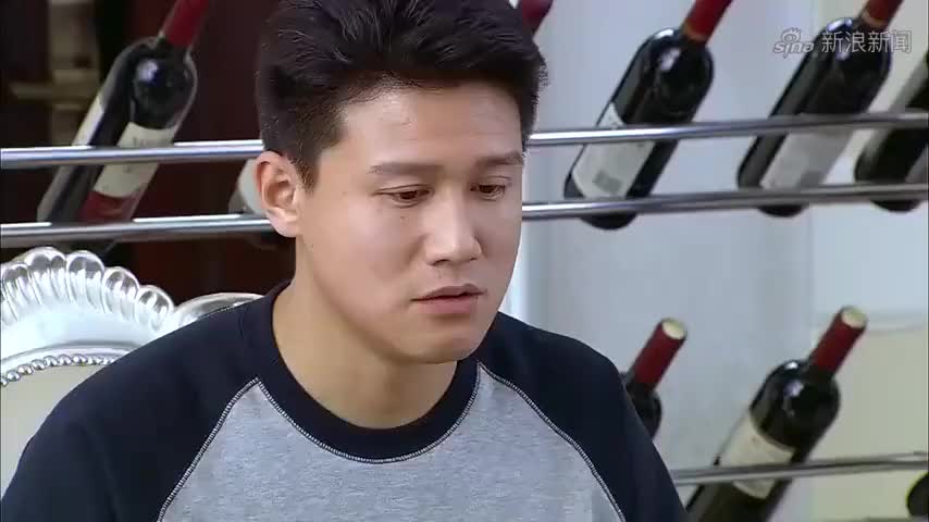 吾儿可教:女婿陪岳母逛街,同学误会是两口子,岳母反应逗了