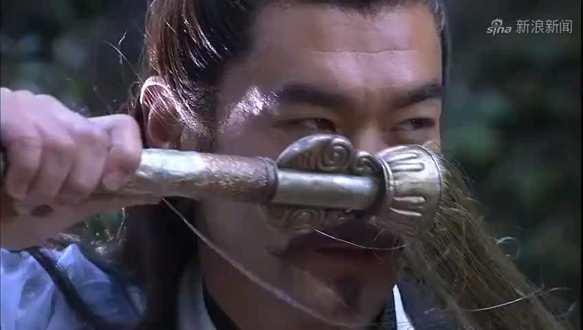 泪痕剑:蝶舞生死对决,谁想她宝剑如此逆天,剑一出便见血