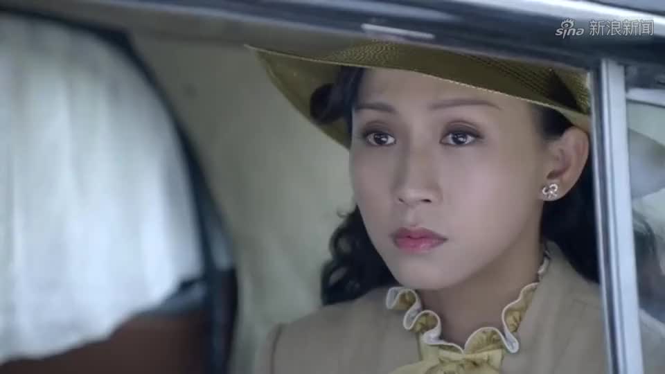 过界:就在冈崎圭佑要将刀刺入腹部的最后一刻,今井武夫将他拦住