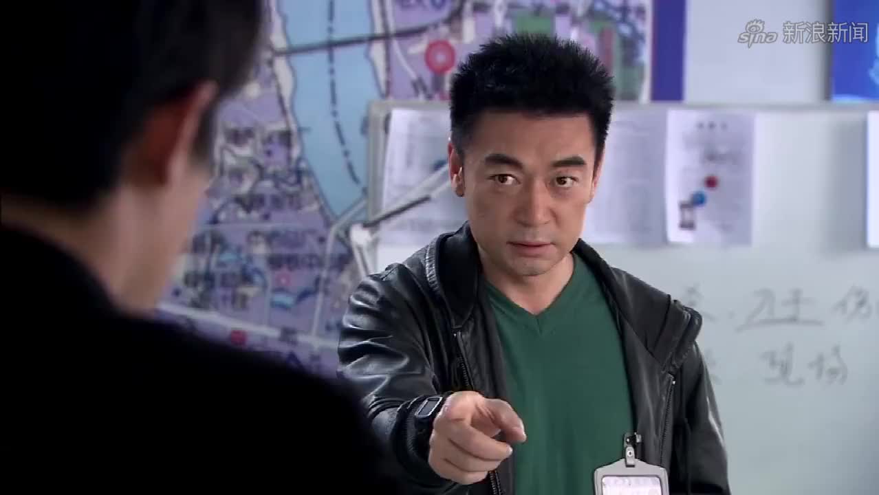 刑警队长:光头出狱报复刑警队长,不料子弹刚上膛,就被就地正法