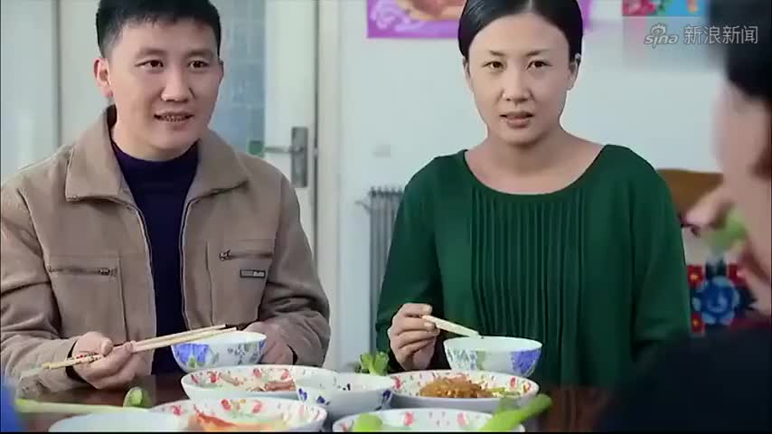 影视:程野女友太虎,不仅把三轮车坐坏,这饭量连杨树林的都惊了