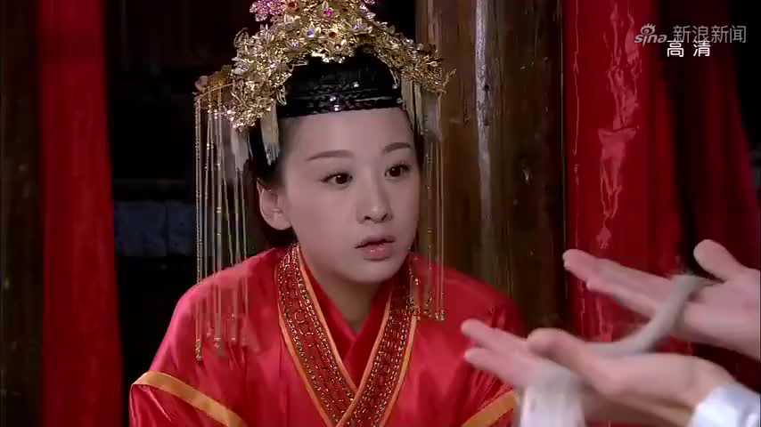 天天有喜:男子组织村民对抗山贼,不料被老伯阻止,心中疑惑