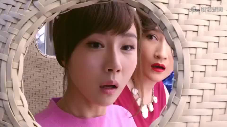 功夫之爱的速递:美女看见小雪临死视频,原谅了男友,真是太伤感