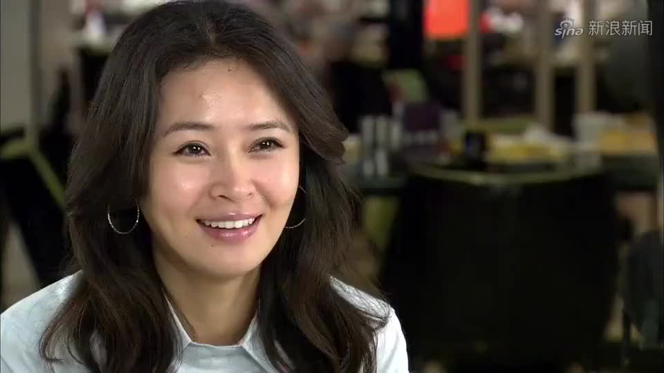 小伙救了富家女一命,富家女请他吃西餐,谁料这吃相太吓人