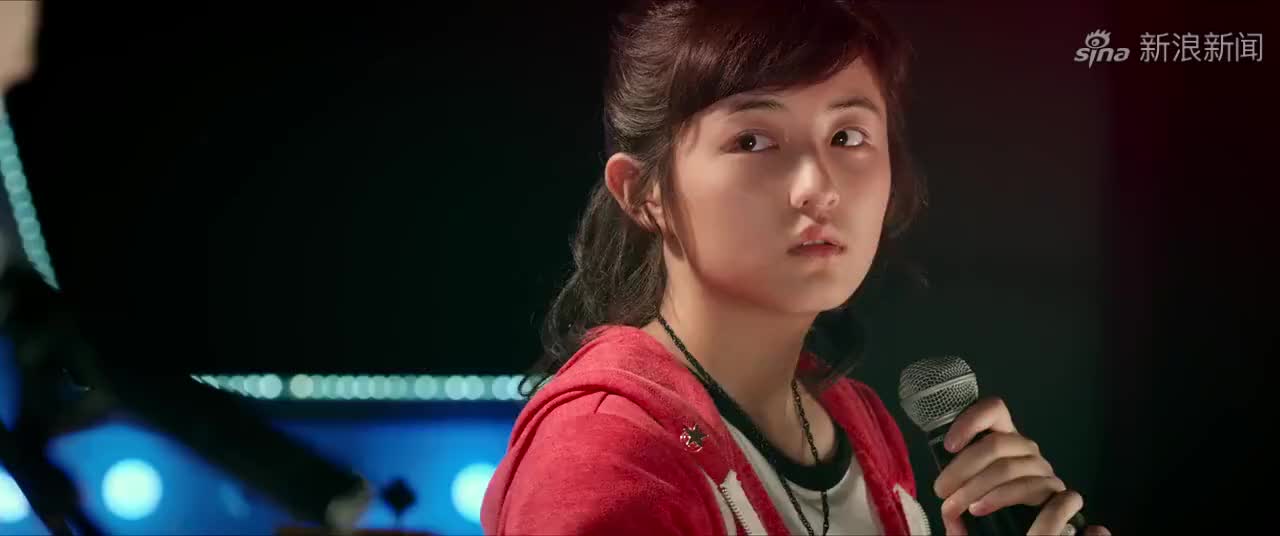 李雷和韩梅梅:韩梅梅疯狂追求校草,一包辣条就搞定,挺精明呀