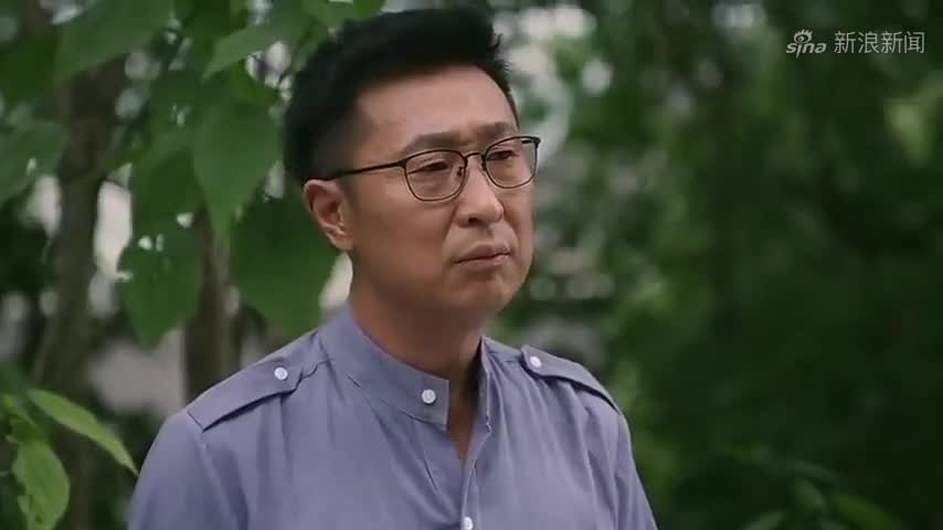 幸福照相馆:大妈告诉美凤,他们限制人上车就是冲着知青来的
