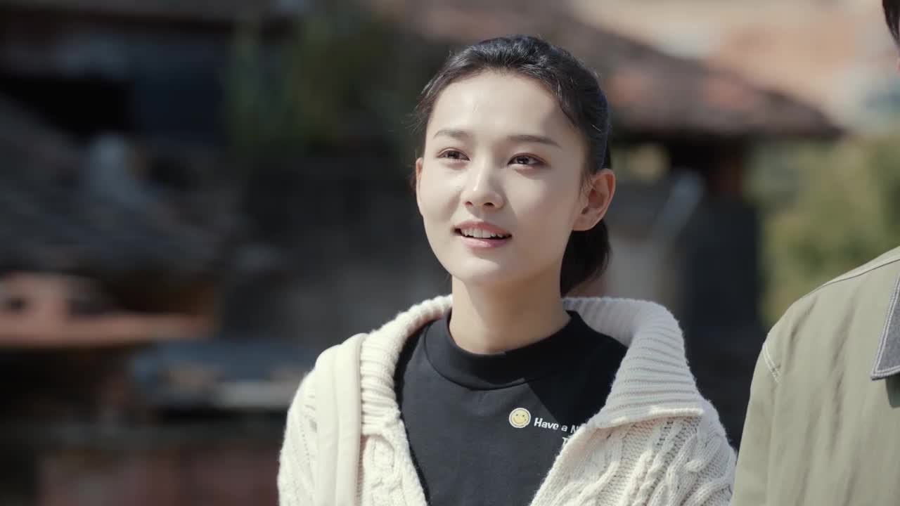 小咪@陈美伊i 和陈慕@姜冠南jk 来到新的支教地点