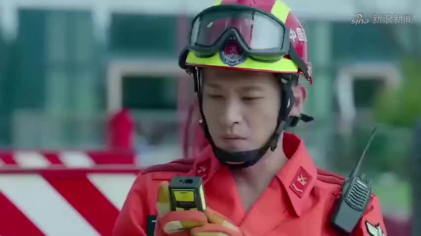 特勤精英:卫然正开心拍到素材,不料看清画面惊了