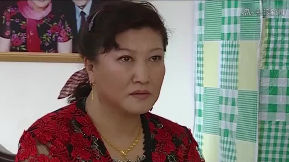 美丽重生:秦忠良答应楚旭涵说可以给她货,但是要她带货才会给她