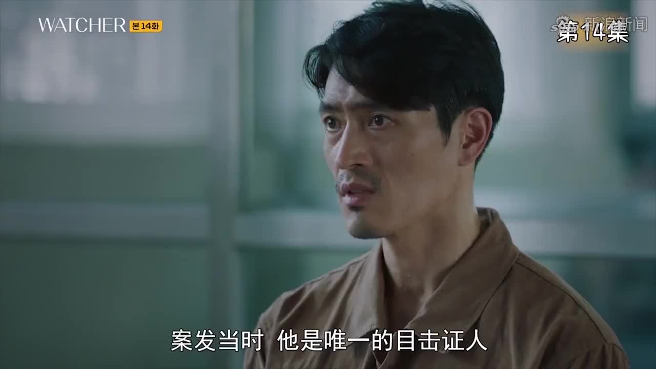 国土安全:奎恩在卡莉家外,监视者还没回来,奎恩和卡莉闲聊起来