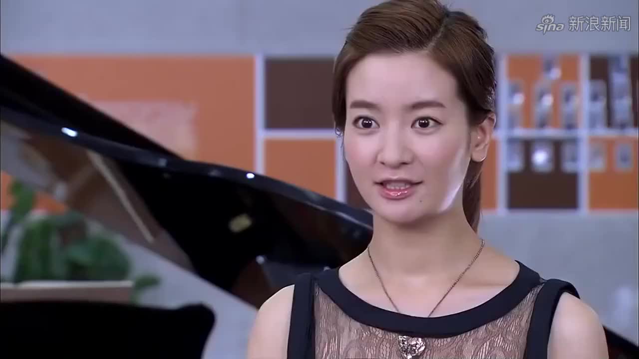 花非花雾非雾:叶凡摔倒导致伤口渗出鲜血,齐飞选择呆在原地