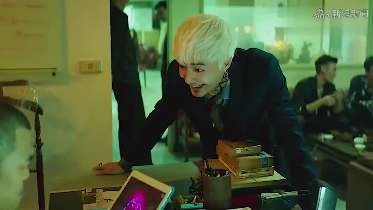 白毛:老板没有虾啊?