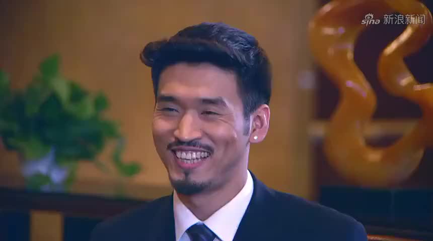婚姻料理:阿琴吐槽汤姆外表整的时髦,内心还是老思想