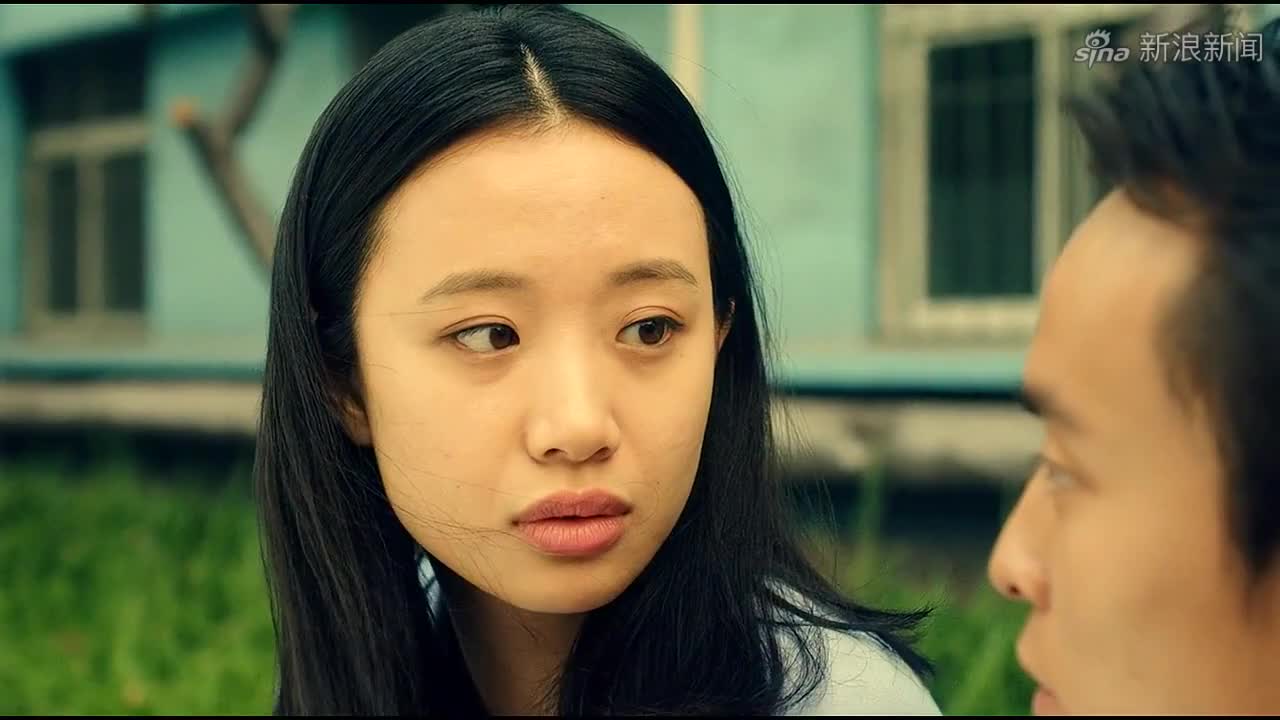 少年巴比伦:小路用假摩托去接白蓝,却被小毕一脚踢倒