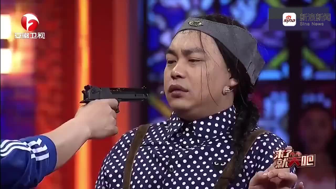 勇敢的心:猎户去山寨取礼物,带回来孩子!