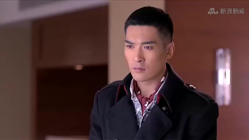 等你爱我:贺五洲发现大姐大的追踪器,原来自己只是条看门狗